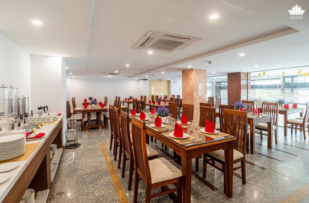 Cali Hotel Quy Nhon Bagian luar foto