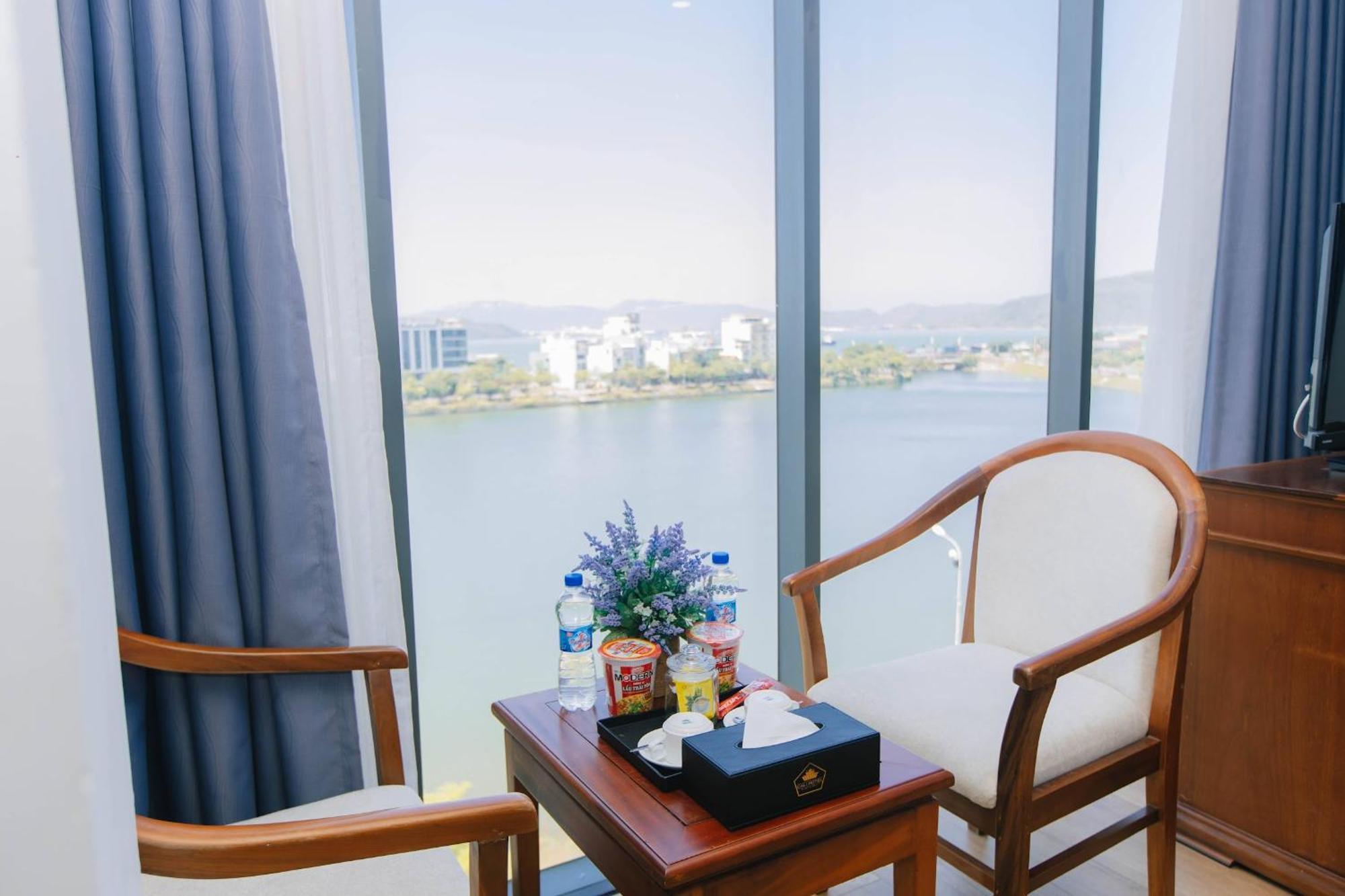 Cali Hotel Quy Nhon Bagian luar foto