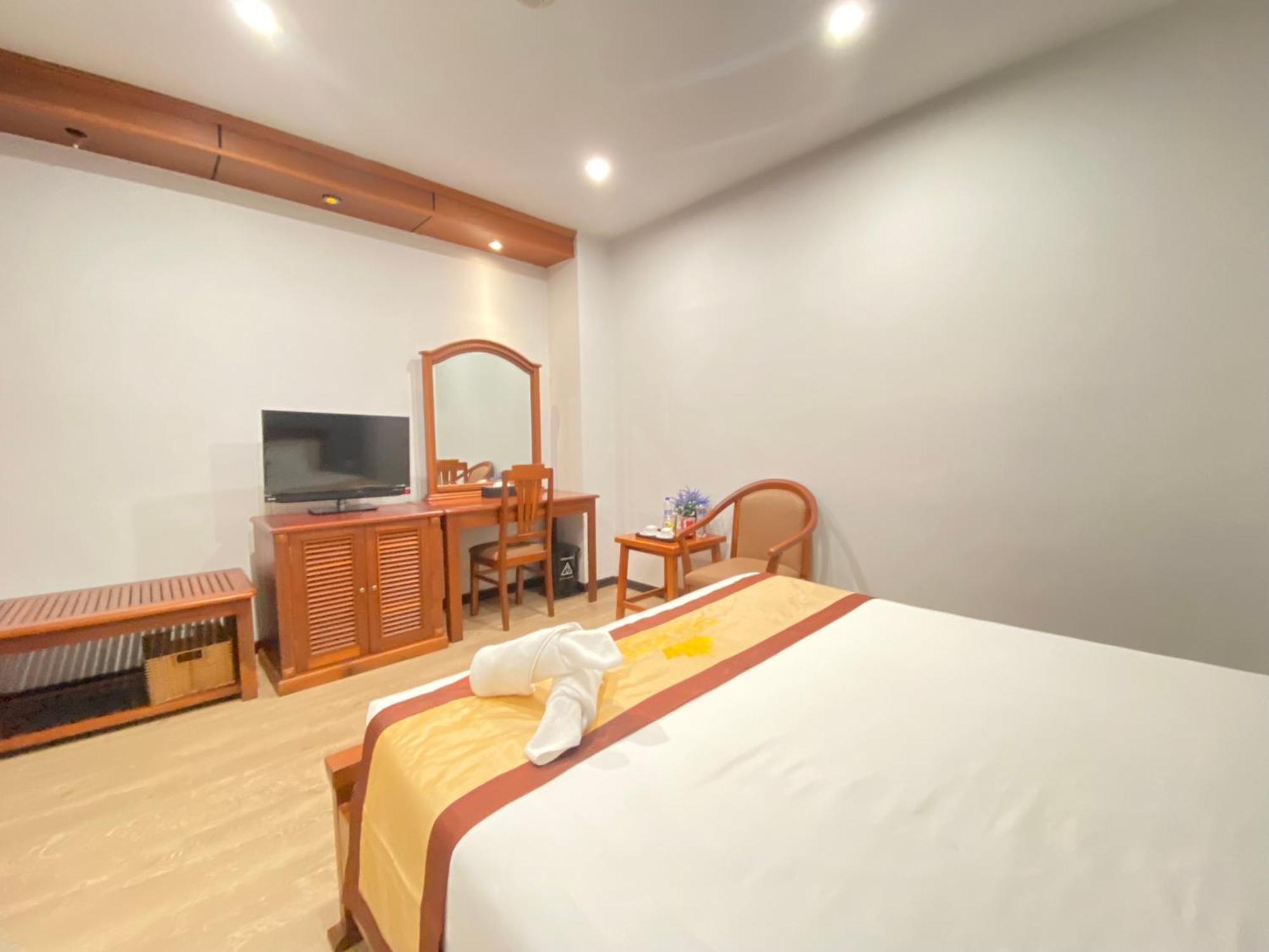 Cali Hotel Quy Nhon Bagian luar foto